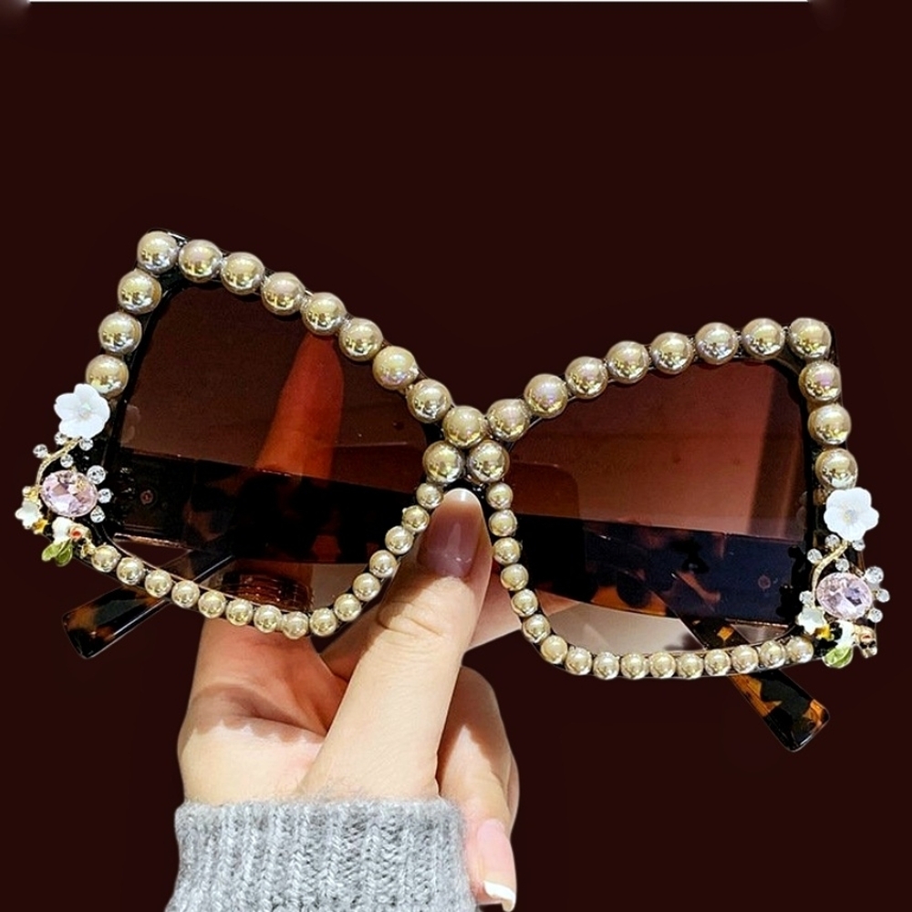 ✨️Celeb Style Pearl-Embellished Sunglasses Brown
